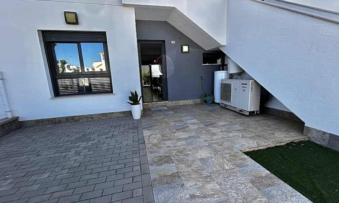 3d6ef336-6d1b-41f6-9d81-d4e49c013483