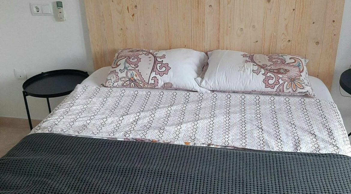 1b373ec4-6d60-4ff2-bfb3-2899334e0b29