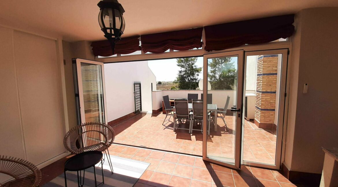 26c79098-8497-421c-a0d1-2be650e16282