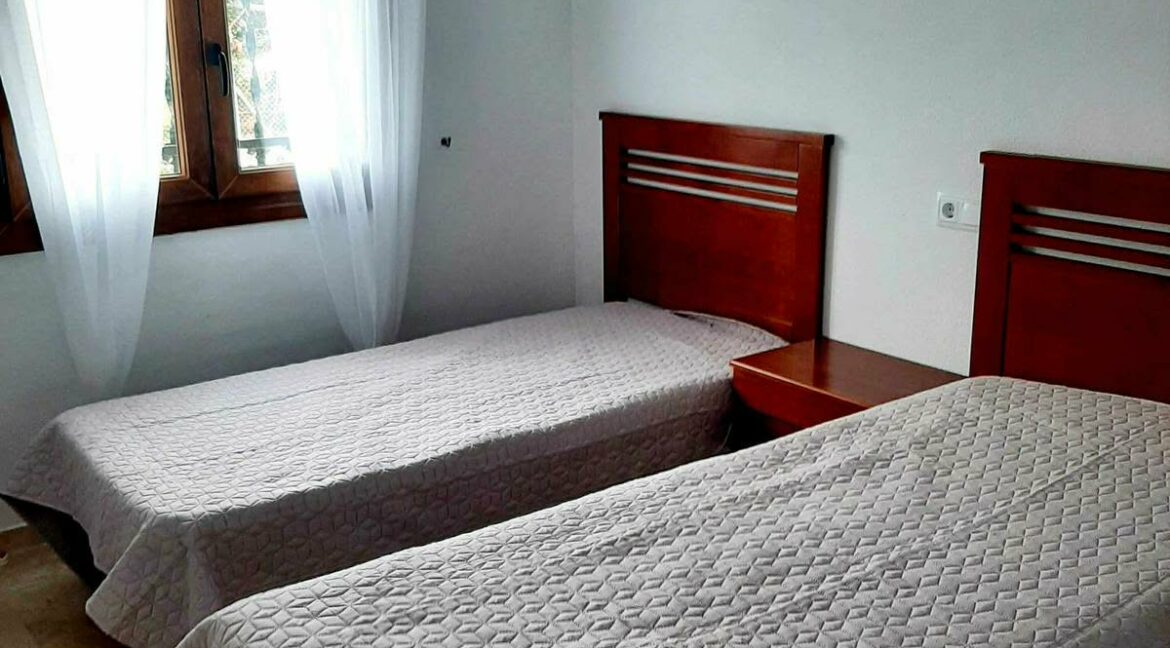 bd6cd9c8-da0b-469d-ae5a-98fa8898400b