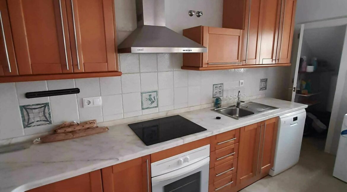 e83d395a-d4f1-4aa0-8c1d-e8e40dcaee57