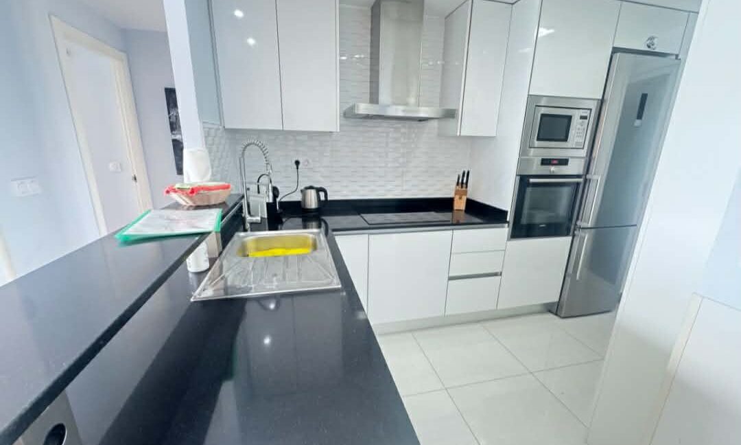 d3b64d5c-a9b4-4a79-8ab8-b76ad7a692f7