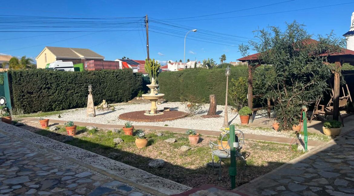 1cd22ad8-0298-44d9-8dbf-471746456215