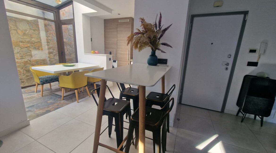 387c6b95-a84a-4afd-974b-9e90576ae782