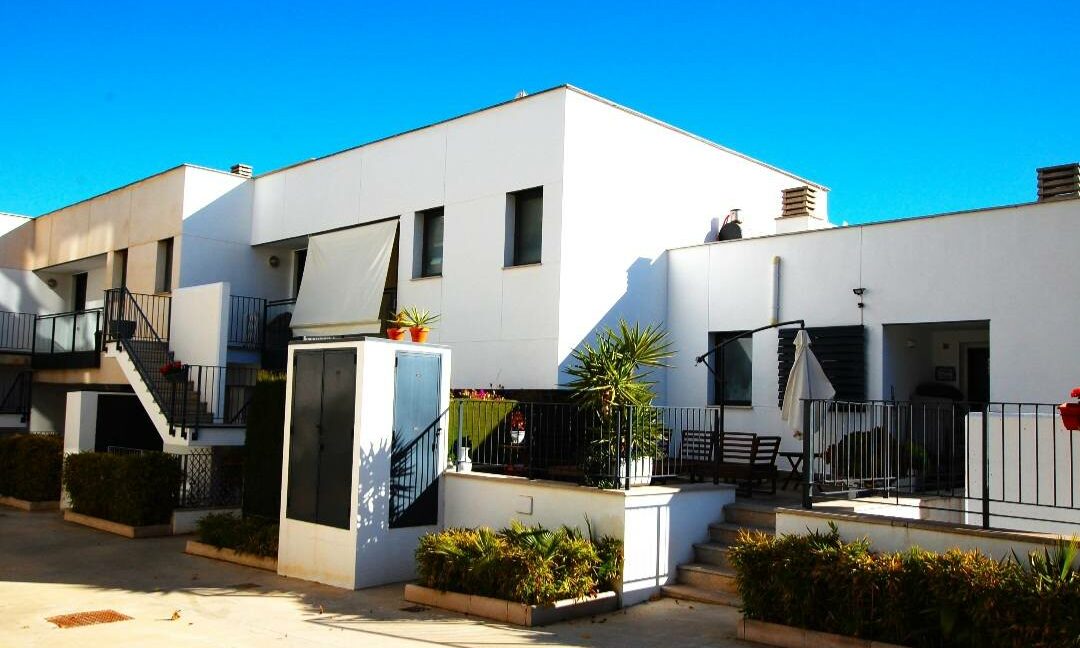 619996589_1495927112541209_2712956415550287535_n