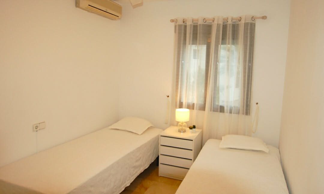 758e146a-7221-4e34-925f-0e532b5eb4de