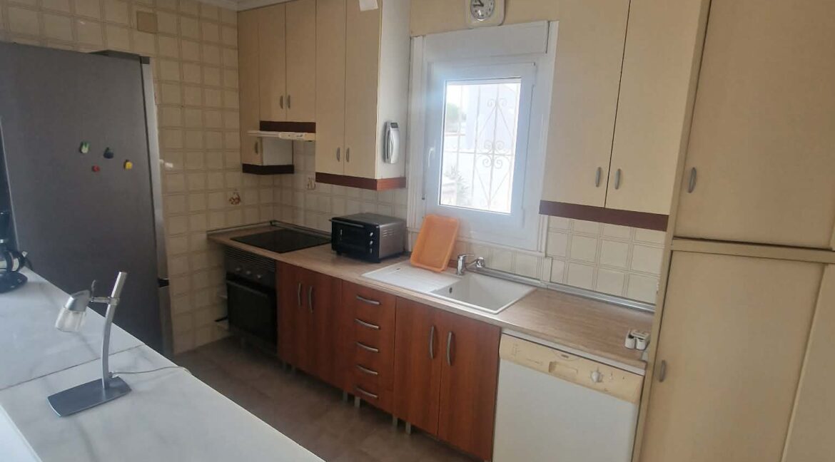 8120434f-d6a2-42c6-b217-cf222f871f61