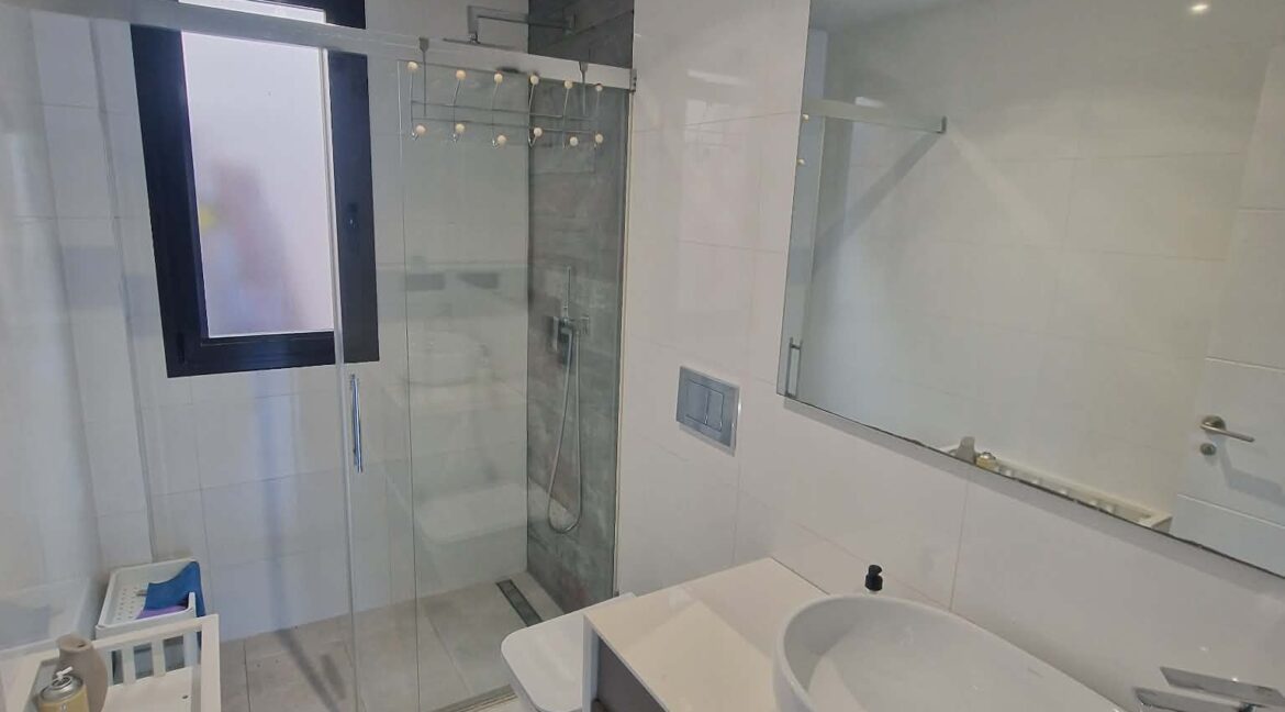 8abd4e96-f480-45f2-8fe9-642639dd4d04