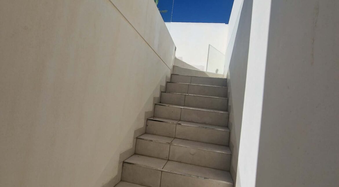 ab330e15-6b07-4b22-ad02-1601ca2602d0