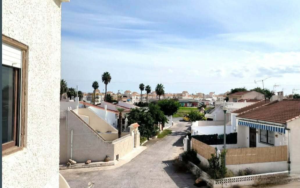 ce22b206-40de-44ef-a67c-7f2075df8307